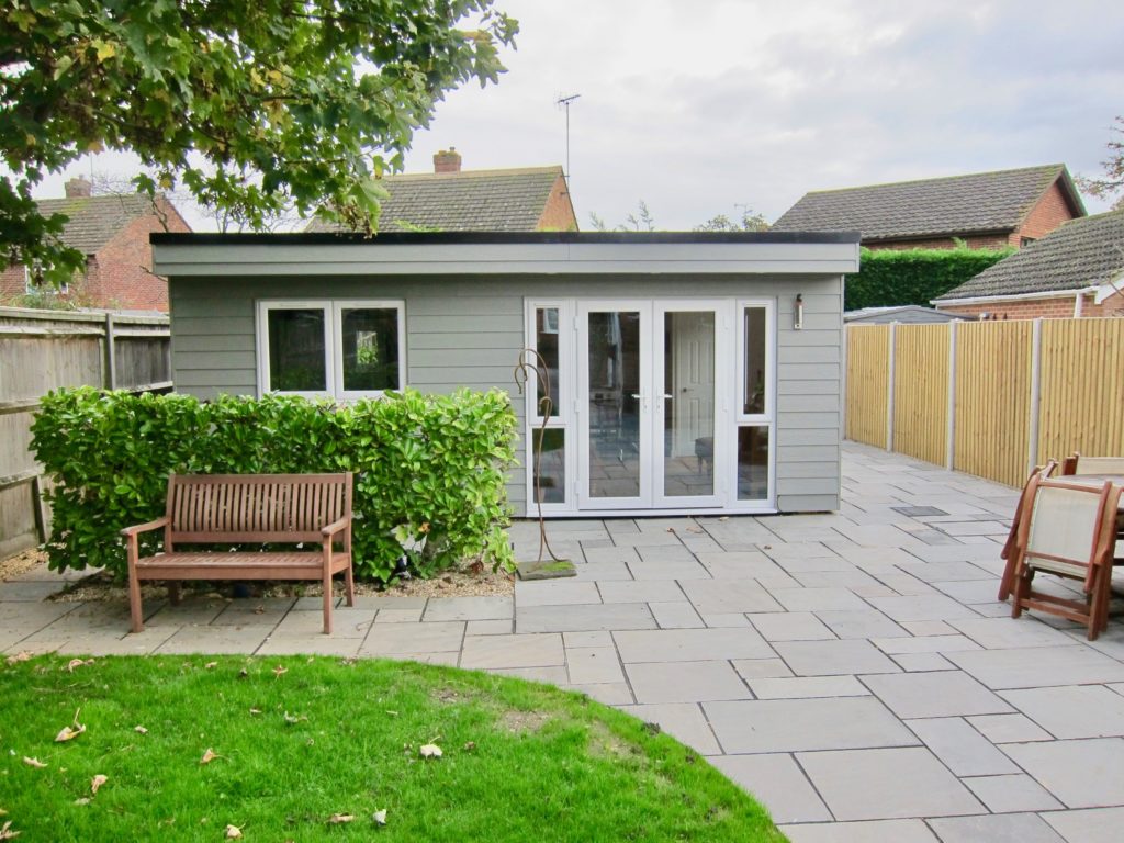 Garden Annexe Woodley Executive Garden Rooms