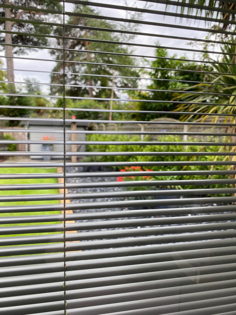 Magnetic Integrated Blinds